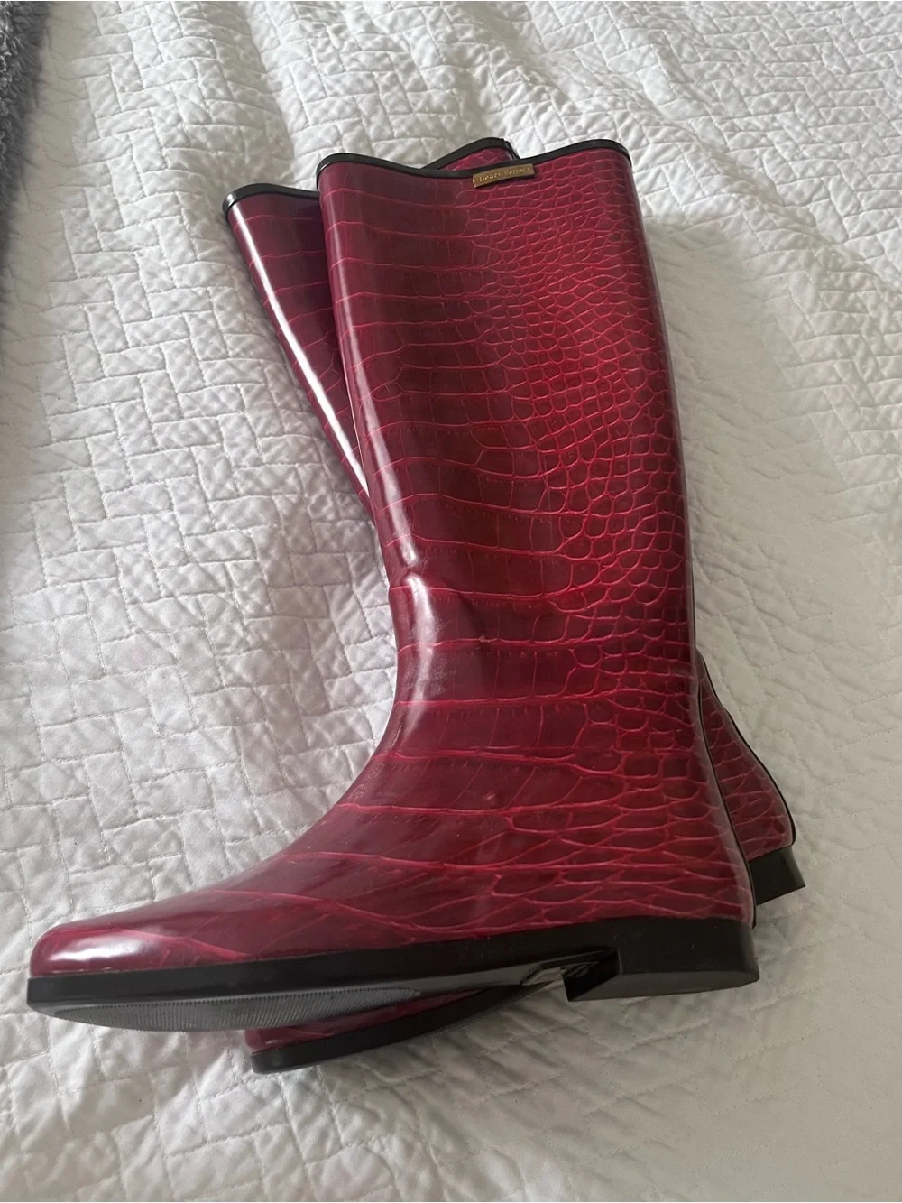 HENRY FERERRA Women's Red Tall Rain Boots  37 faux snake 🐍 design